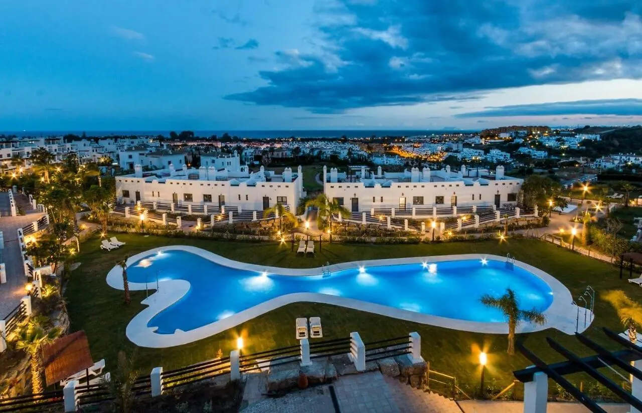 Apartament W Esteponie Z Niesamowitymi Widokami Na Gibraltar I Gore La Concha Estepona
